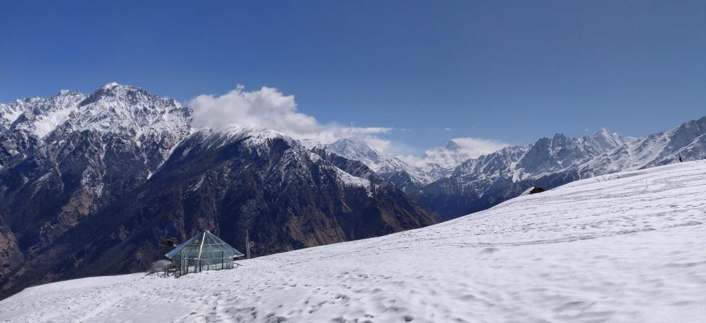 ULTIMATE WINTER SKIING COURSE GUIDE In AULI (With Video)