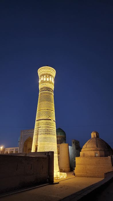 kalon minaret bukhara in the night