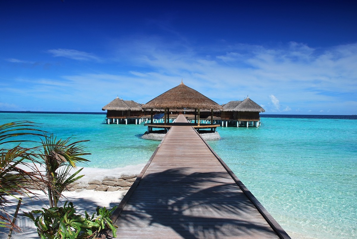 5 Best Day Visit Resorts in the Maldives