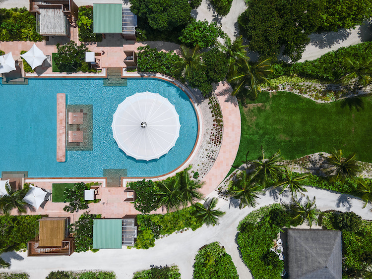 kuda villingilli - largest pool in the maldives